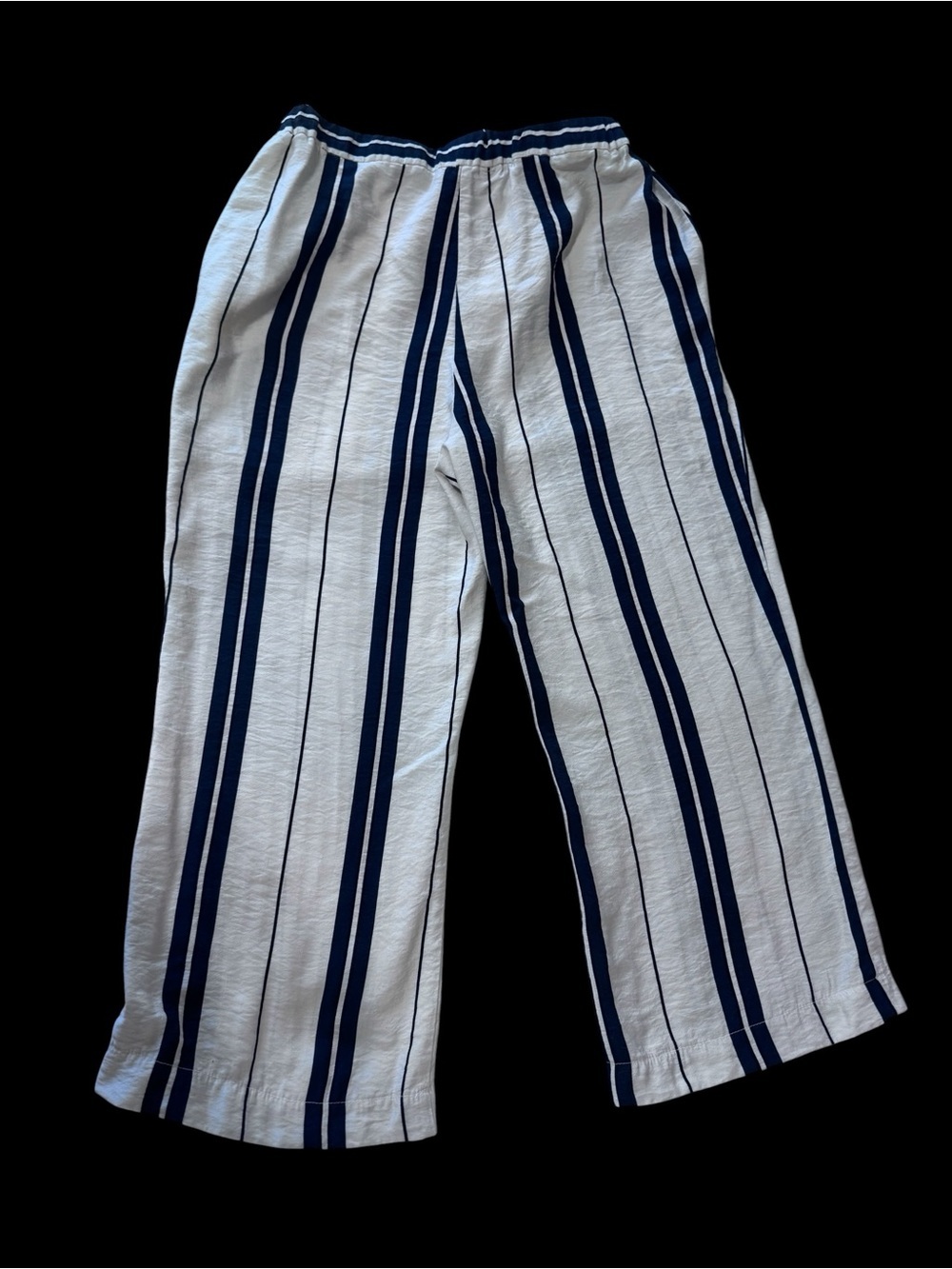Sincerely Jules Navy and Cream Striped Wide-Leg Cropped Pants - Picture 6 of 7